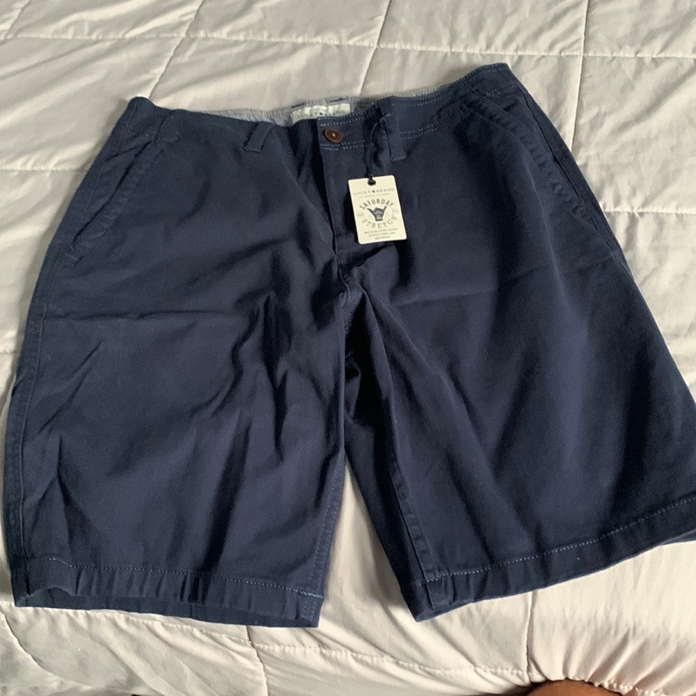 Lucky Brand Navy mens shorts. Size 31 waist